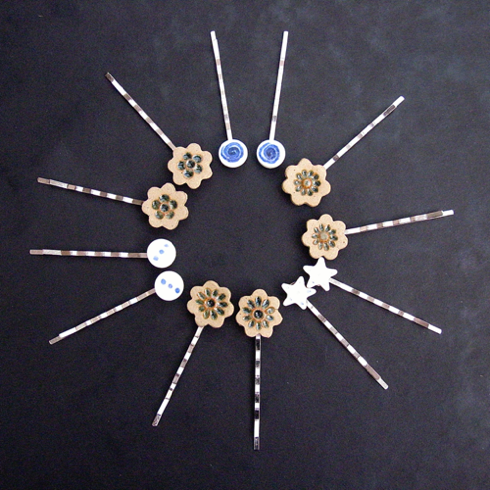Porcelain or stoneware hair slides.
Sold as pairs: £2.50