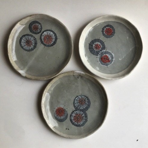 Small plates/ oversized saucers £12 each